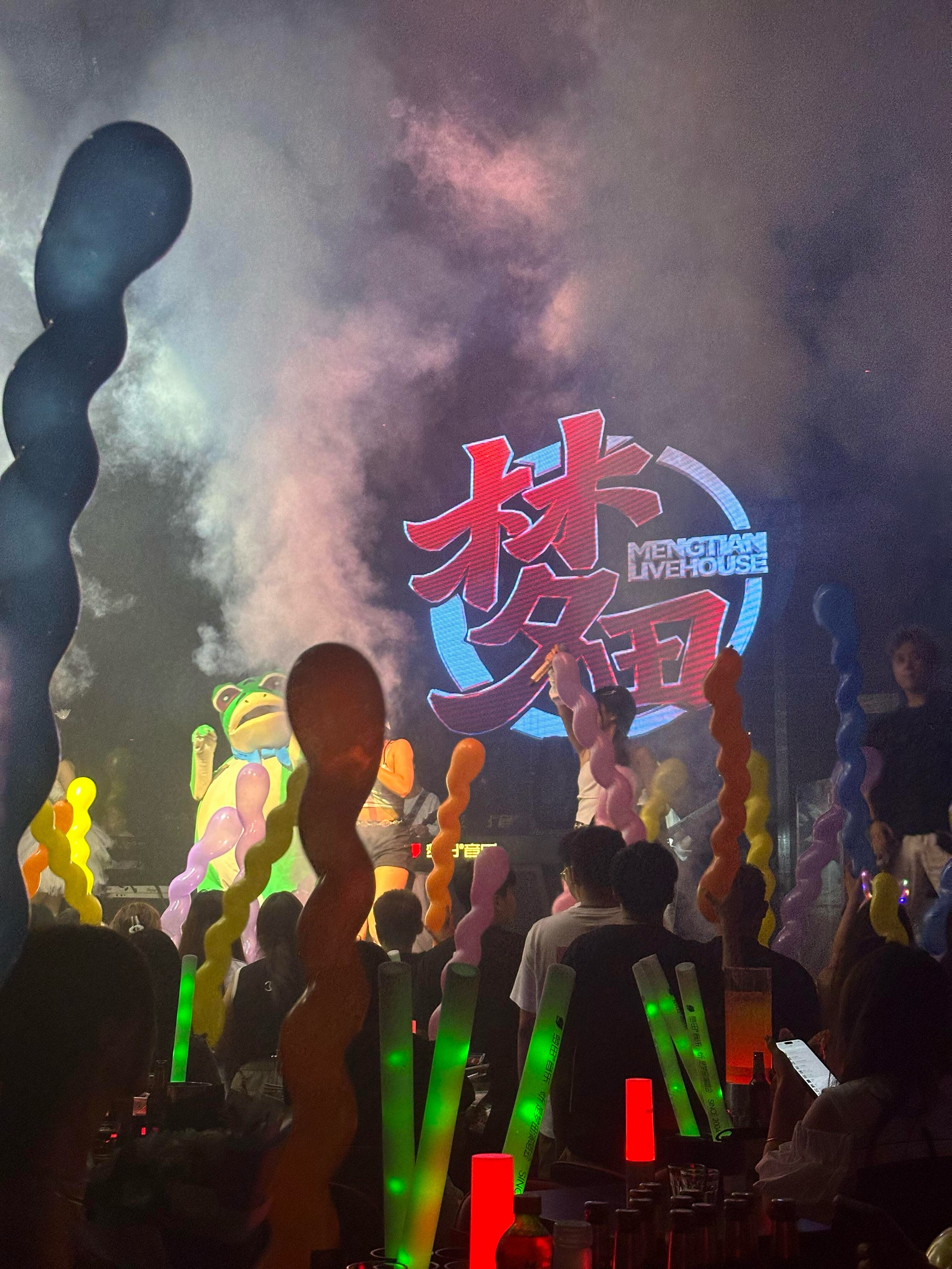 南宁商务KTV，畅享商务纵情夜色-良庆区ktv预订